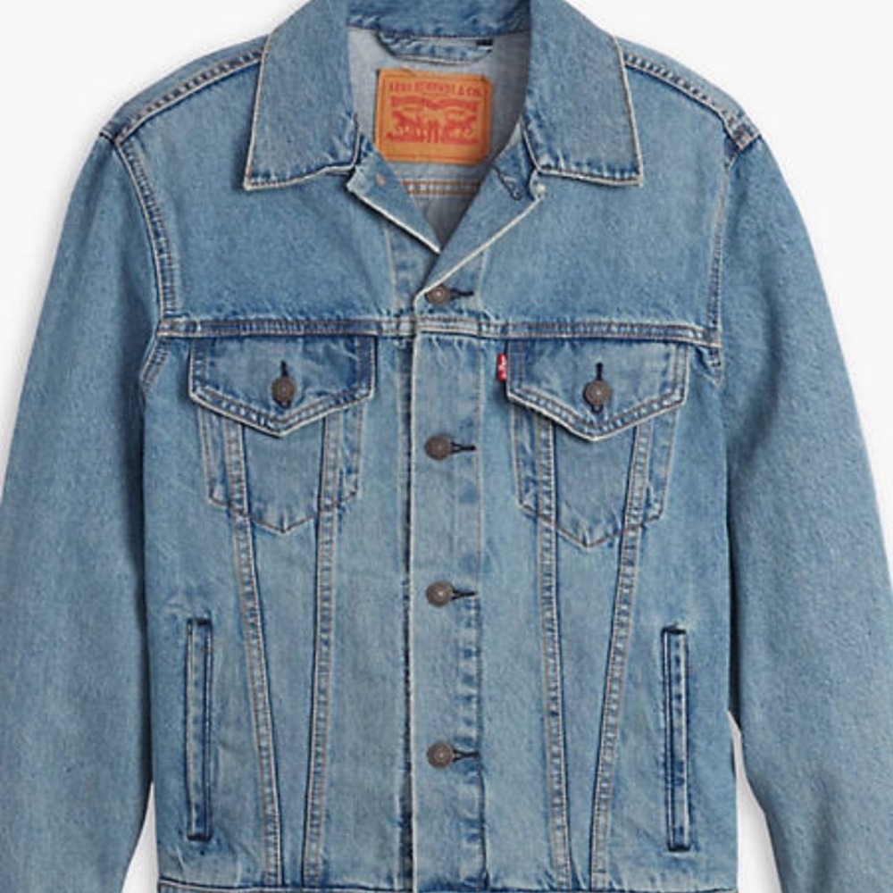Levi’s trucker denim jacket